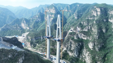 1752115820559.jpg c1ef71001156a6b3e5fb8678a7efa5b_副本.jpg